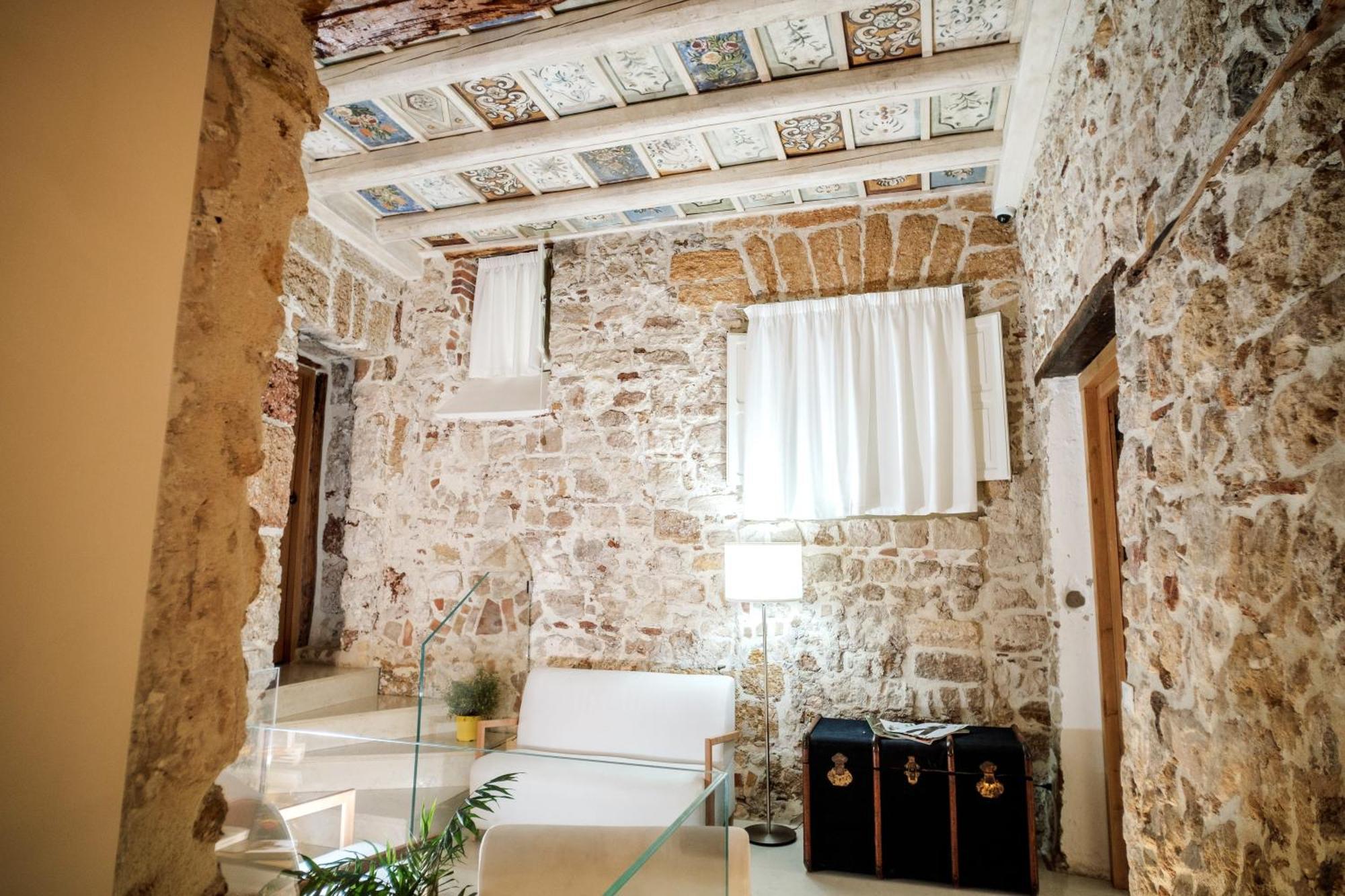 Ambrosia-timeless Hosting * Palermo